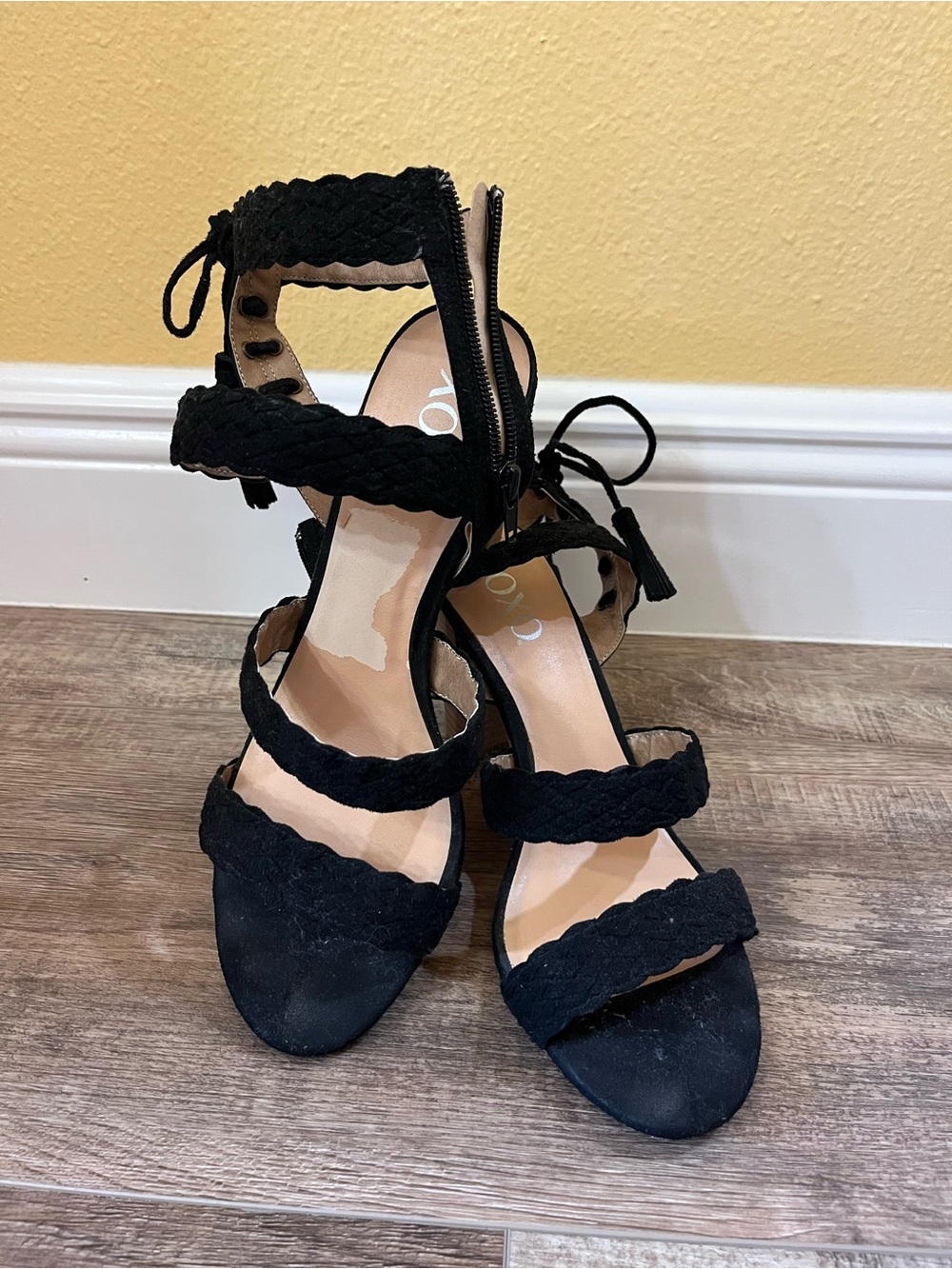 Women's Black Braided Strap Heeled Sandals